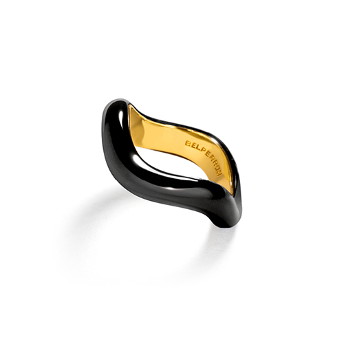 Belperron-Jewelry-Wave-Black-Jade-Yellow-Gold-Bracelet