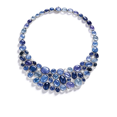 Bib-Necklace in Sapphire and Gray-Gold