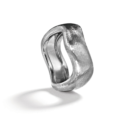 Wide Wave Ring