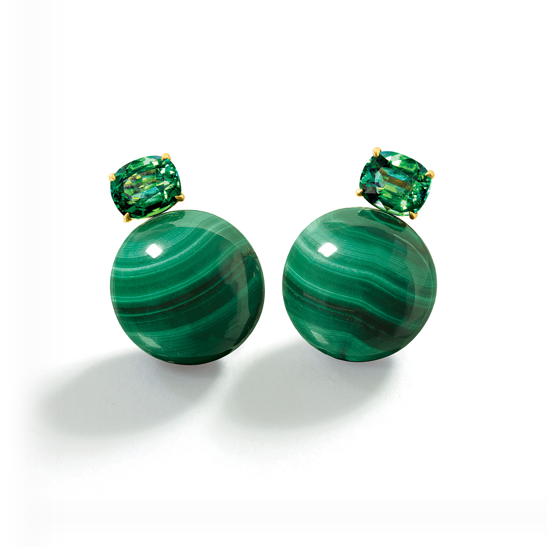 RG03_SG03_S03_Belperron-Bouton-Earclips_Malachite-Green-Tourmaline_2026-72dpi_1080x1080_acf_cropped