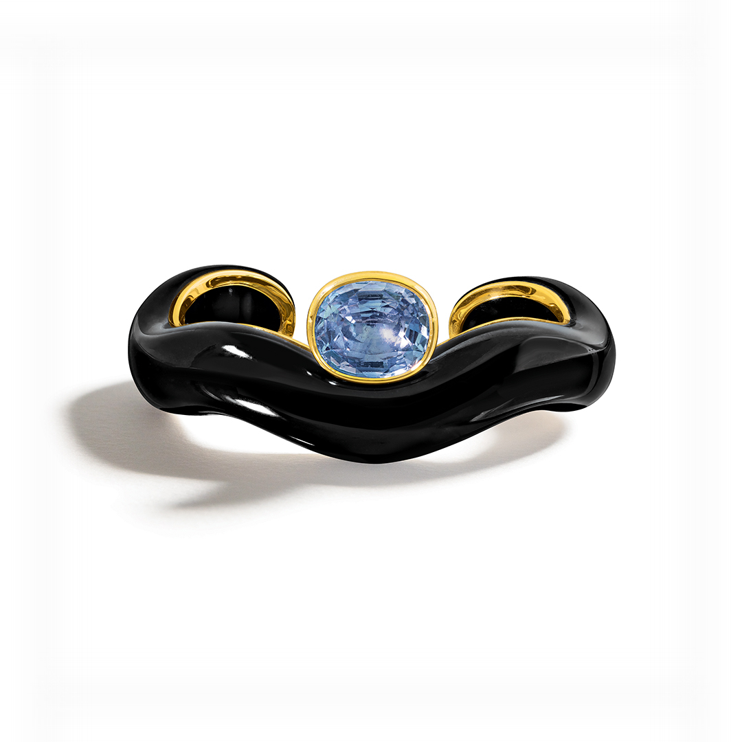 RG03_SG03_S03_Belperron-Gemstone-Wave-Cuff_Black-Jade-Sapphire_2026-72dpi_1080x1080_acf_cropped