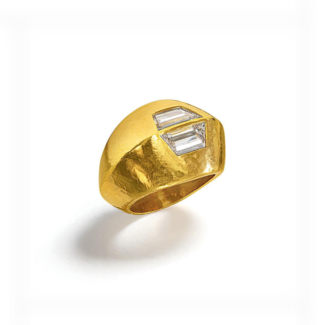 RG03_SG03_S03_Belperron-Roof-Ring_Diamond_2026-72dpi_1080x1080_acf_cropped
