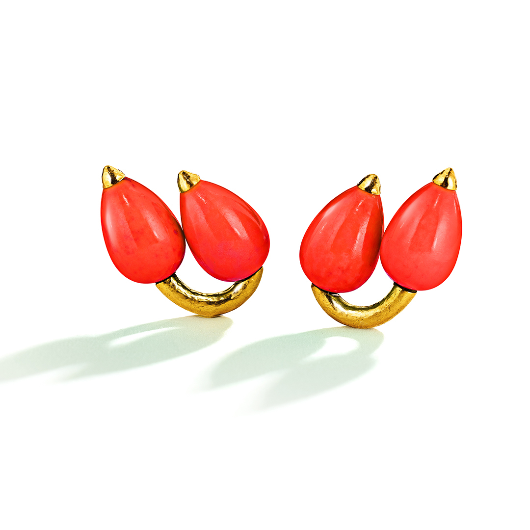 RG03_SG03_S03_Belperron-Twin-Bud-Earclips_Coral_2024_1080x1080_acf_cropped